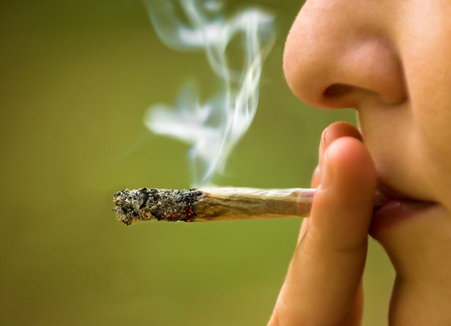 Marijuana Dependency “Wrongly Skewed Toward Men”: Review